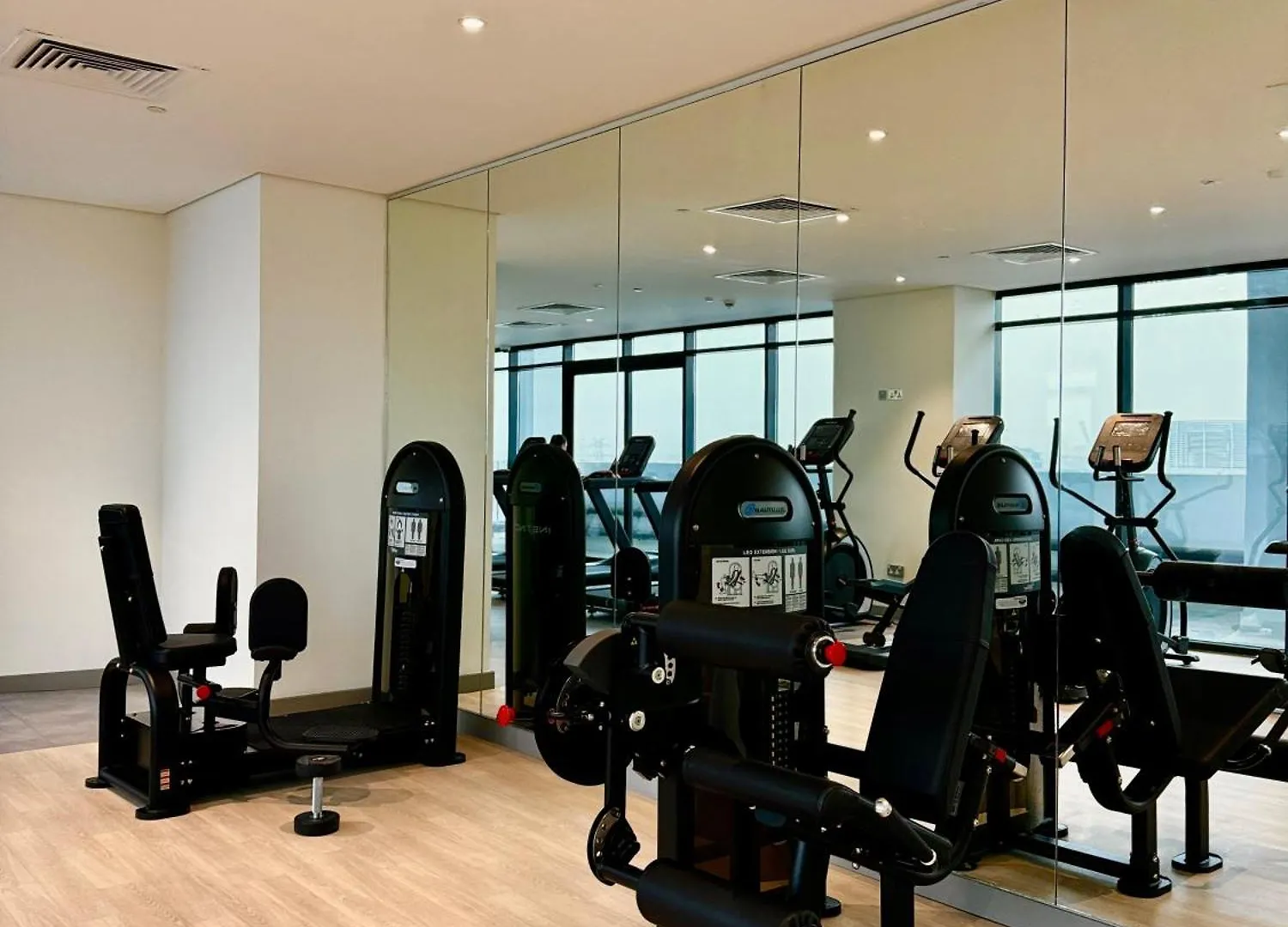 8Min From Downtown Apartment Dubai