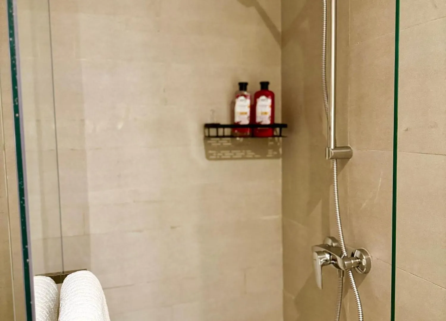 8Min From Downtown Apartment Dubai